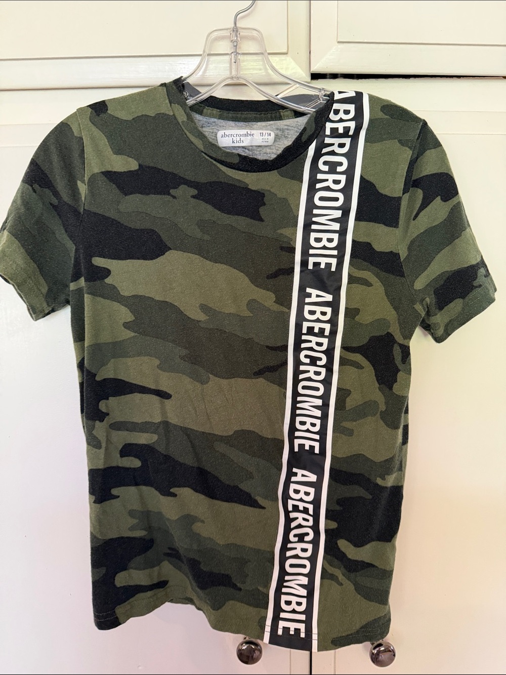 Abercrombie & Fitch Green Camo Short Sleeve Tee with Logo Stripe